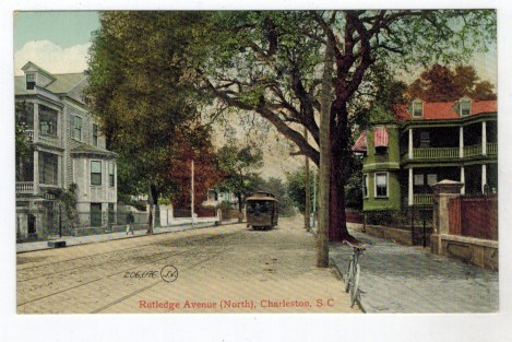 Trolley-On-Rutledge-Avenue-North