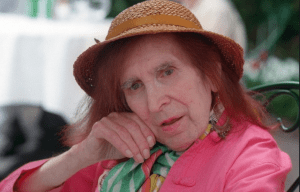 Dawn Langley Hall Simmons, 1995